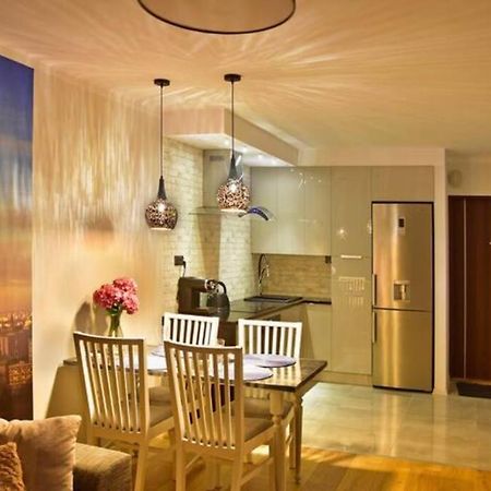 City Center-Comfortable And Stylish Apartment- P2 Warsaw Luaran gambar