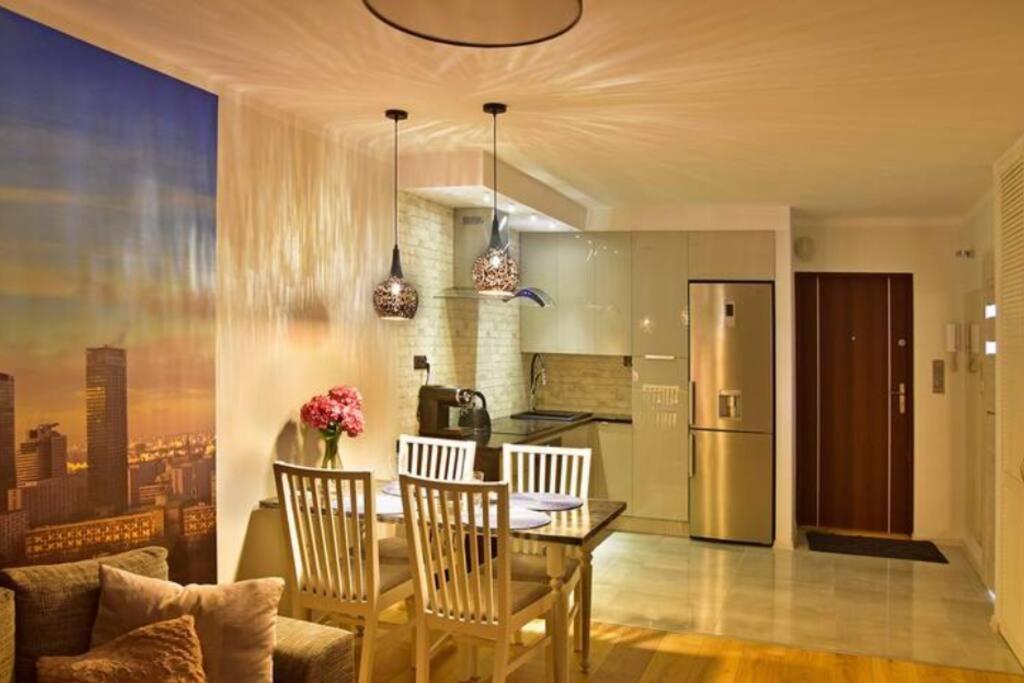 City Center-Comfortable And Stylish Apartment- P2 Warsaw Luaran gambar