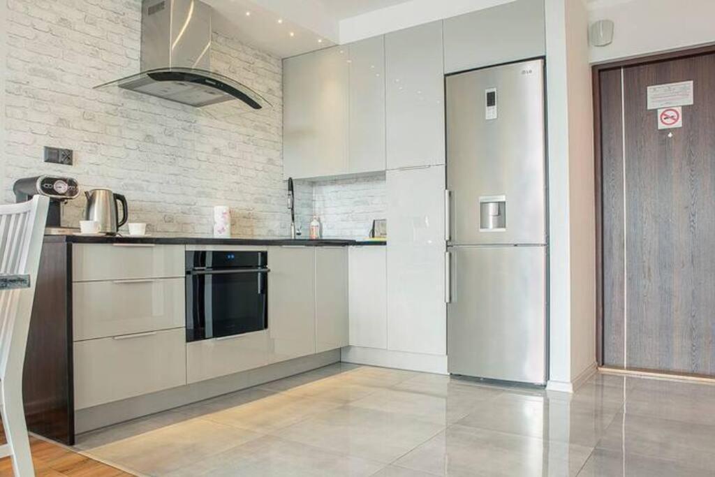 City Center-Comfortable And Stylish Apartment- P2 Warsaw Luaran gambar